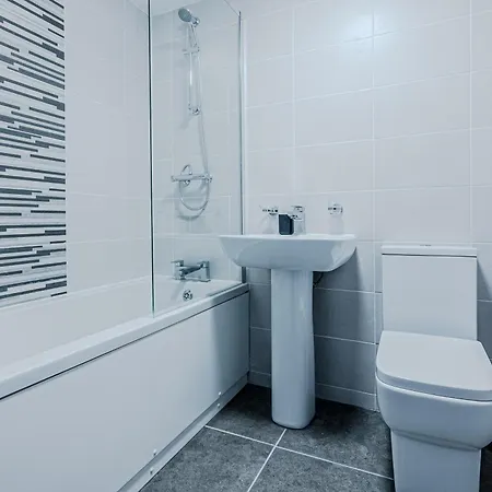 Stunning Three Bedroom Townhouse In The Jewellery Quarter, Birmingham City Centre Sleeps 5- Free Parking Exterior photo