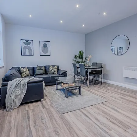 Stunning Three Bedroom Townhouse In The Jewellery Quarter, Birmingham City Centre Sleeps 5- Free Parking Exterior photo