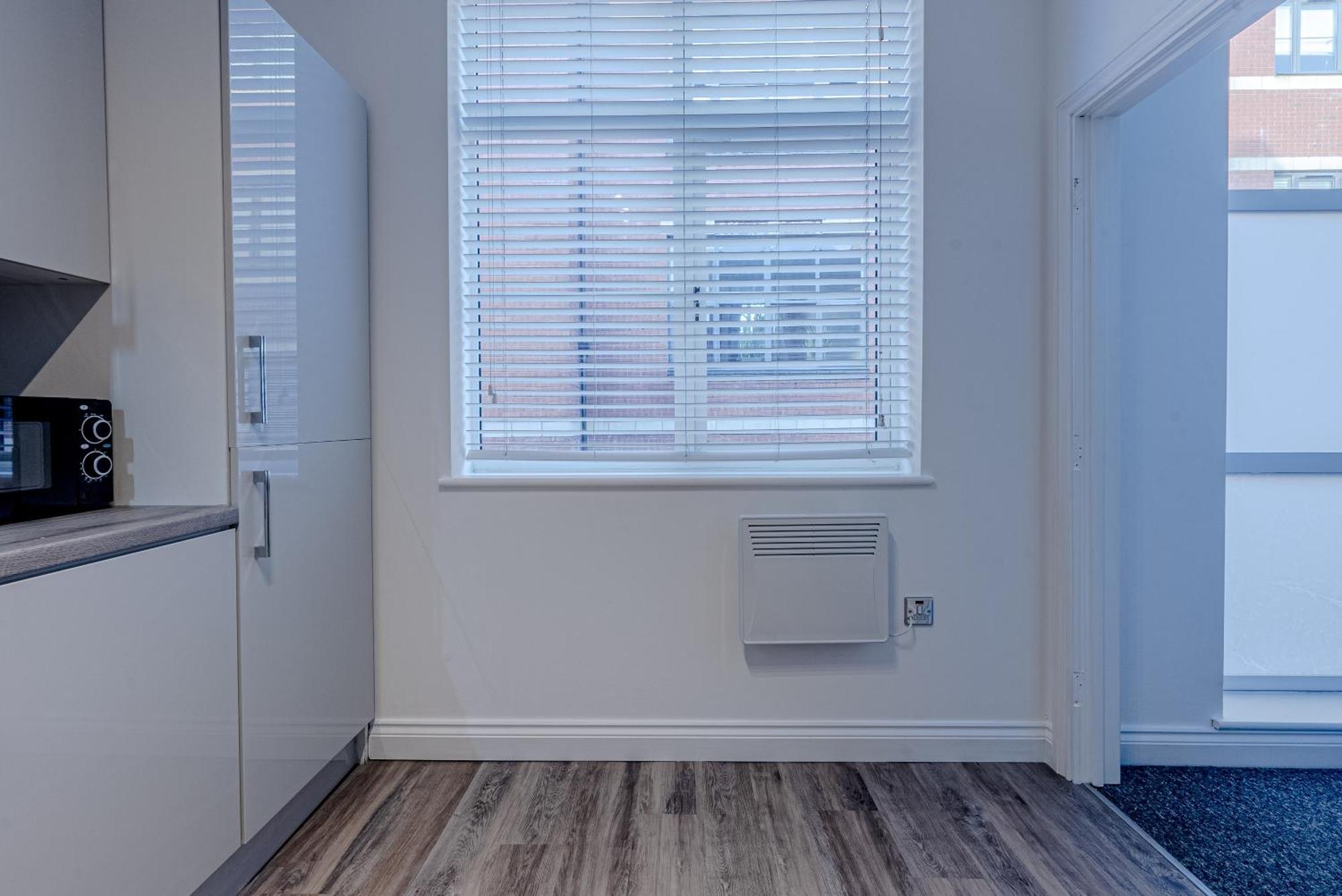 Stunning Three Bedroom Townhouse In The Jewellery Quarter, Centre Sleeps 5- Free Parking * Бирмингем